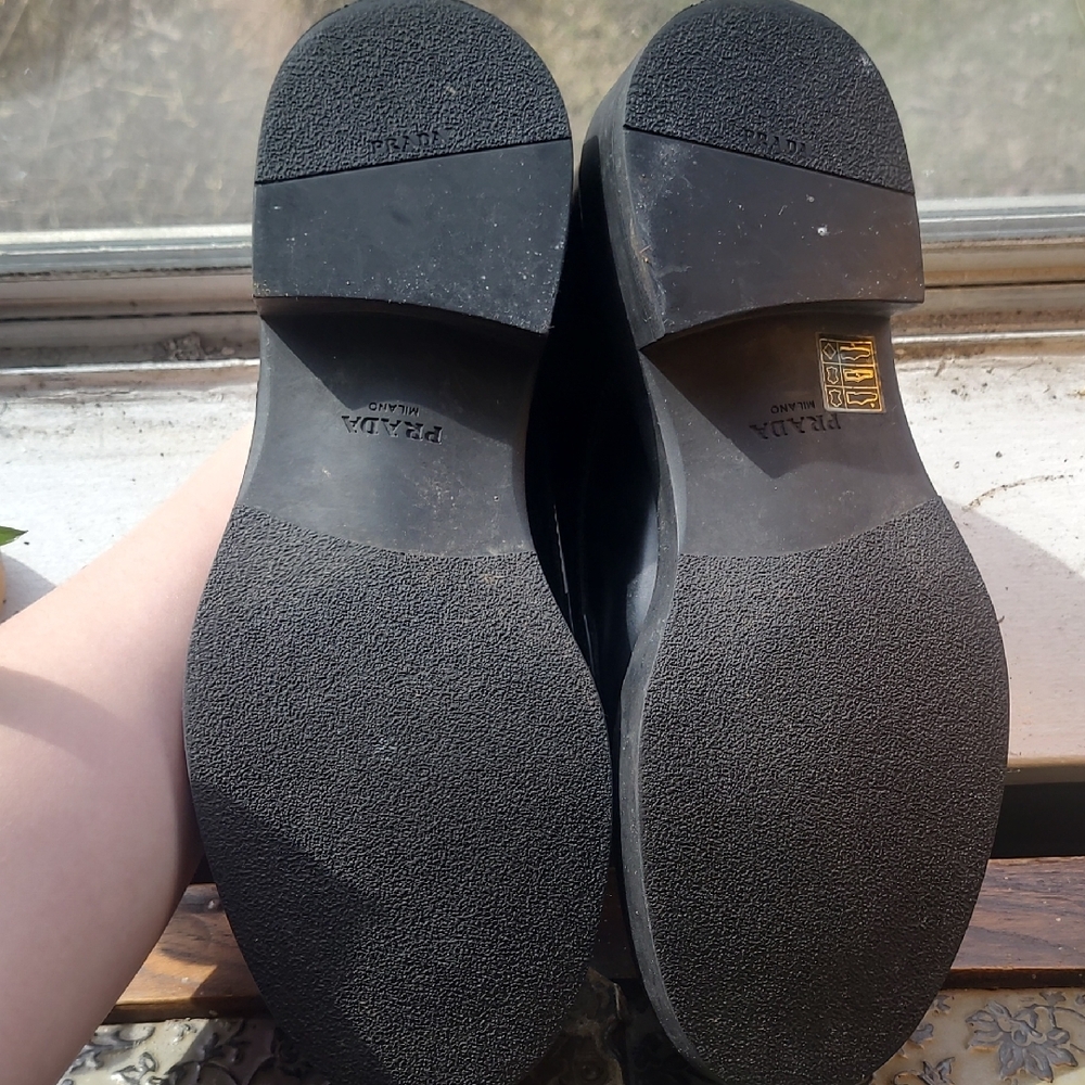 Prada Black Men's Oxfords - Picture 9 of 11